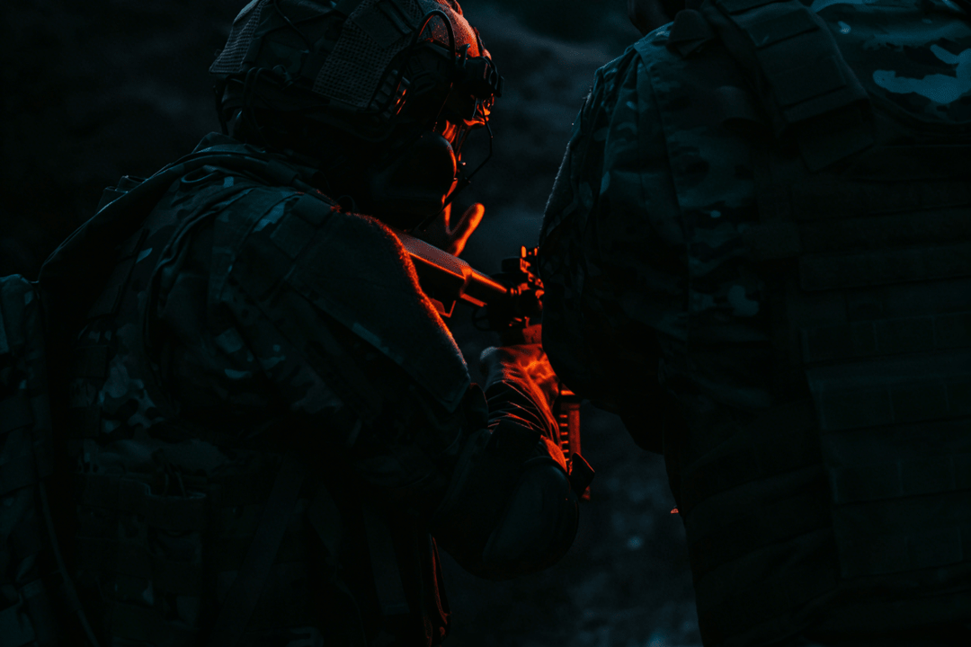 How to Maintain Night Vision: The Science of Red Tactical Lighting - Fenix Store