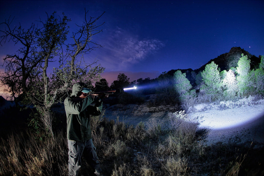 Hunting & Fishing Flashlights - Fenix Store