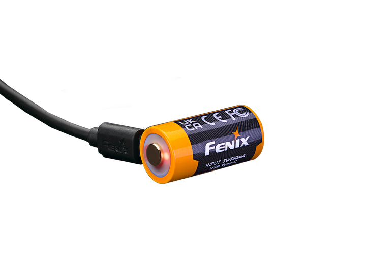 Charging light of the Fenix ARB-L16-800UP rechargeable 16340 battery 