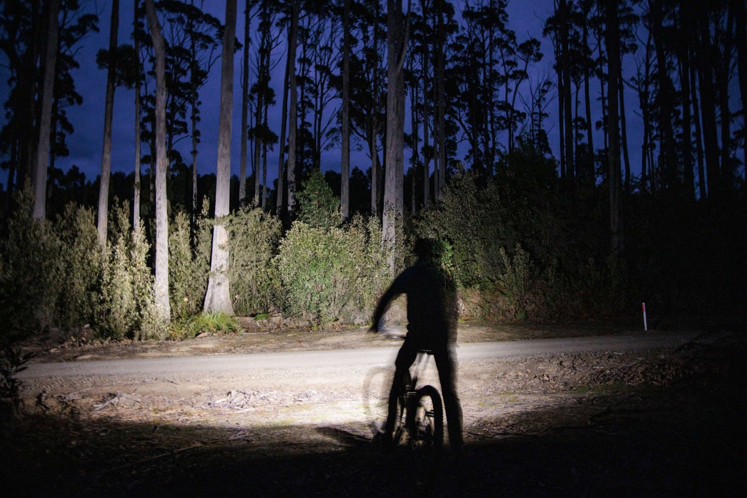 Fenix BC45R Dual-Distance Mountain Bike Light with Remote Switch - Fenix Store