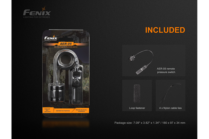 Fenix AER-05 remote pressure switch in its packaging with graphics showing the included pieces