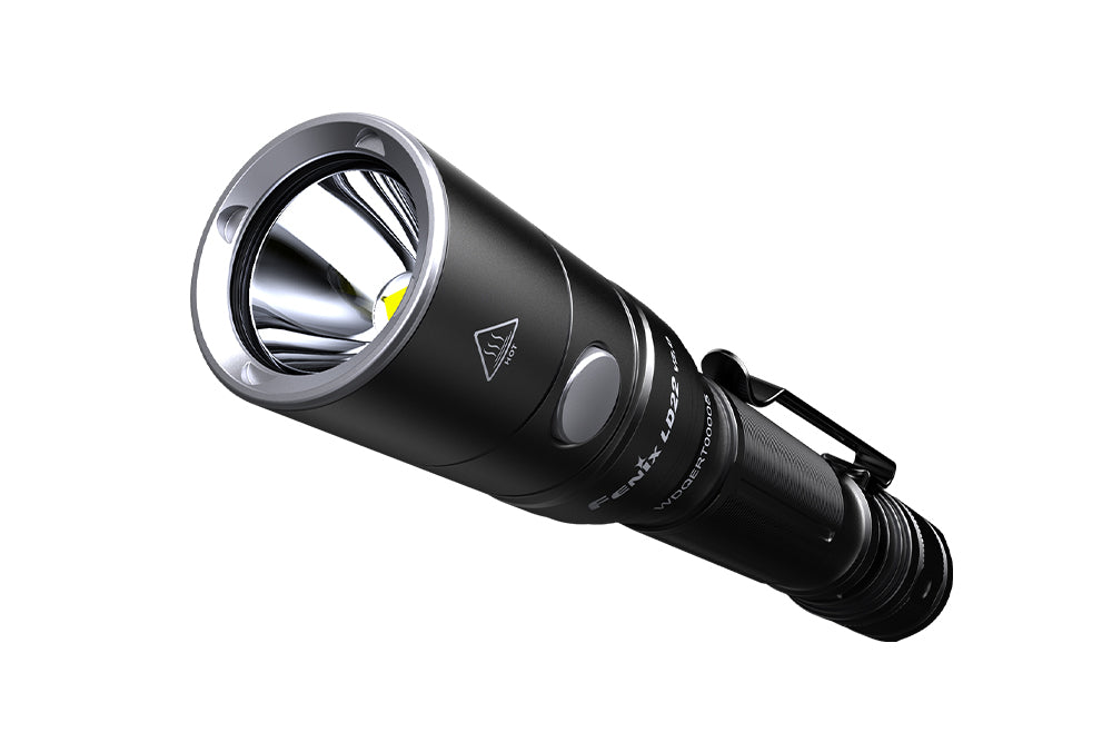 Fenix LD22 V2 Compact LED Flashlight - 800 Lumens – Fenix Store