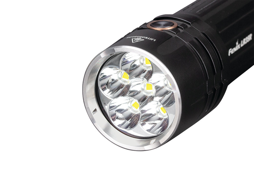 Fenix LR35R 懐中電灯 10000ルーメン Fenix LR35R Rechargeable LED Flashlight - 10,000 Lumens